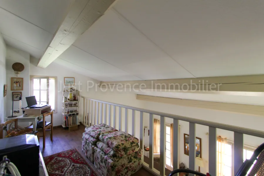 Caromb 5-room house with garage and swimming pool