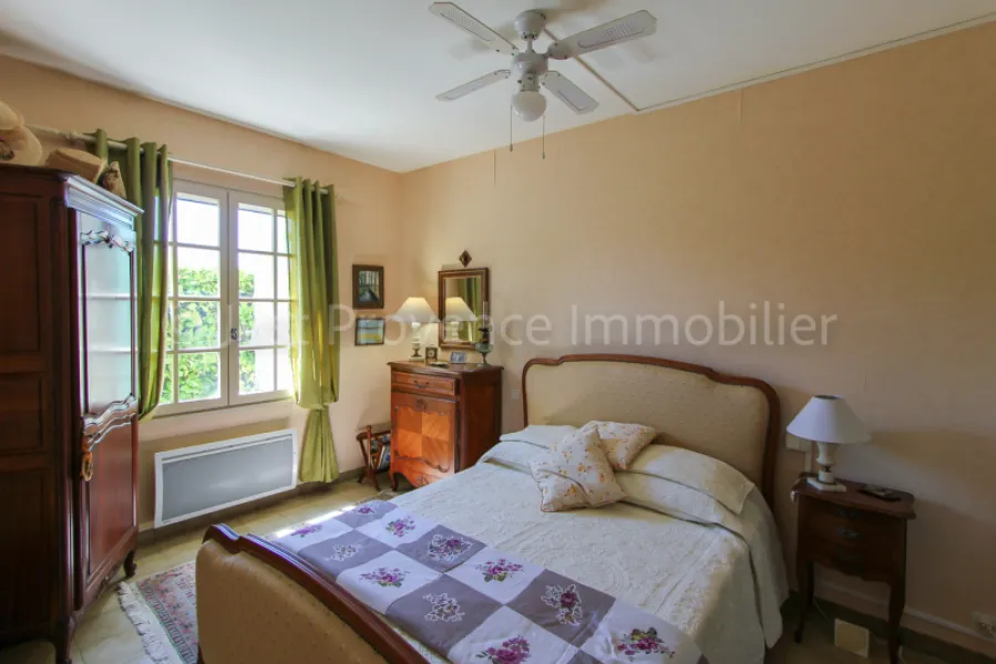 Caromb 5-room house with garage and swimming pool