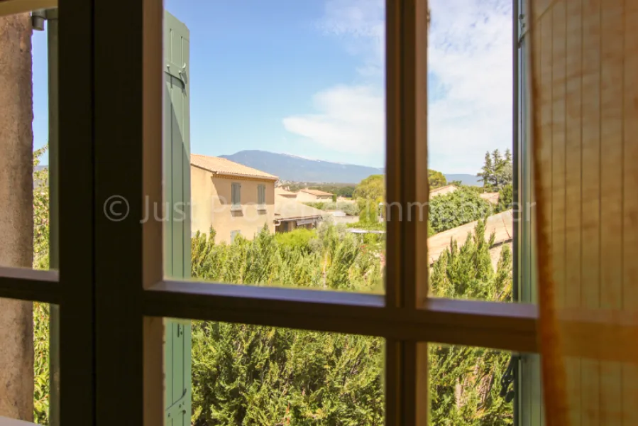 Caromb 5-room house with garage and swimming pool