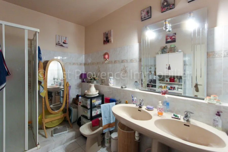 Carpentras, 2-bedroom apartment of 83.01m2