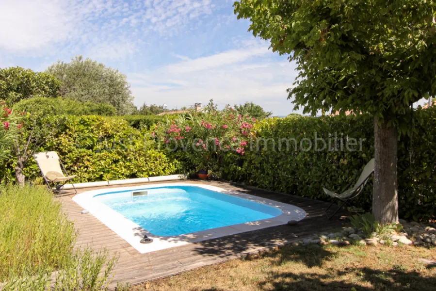 Caromb 5-room house with garage and swimming pool